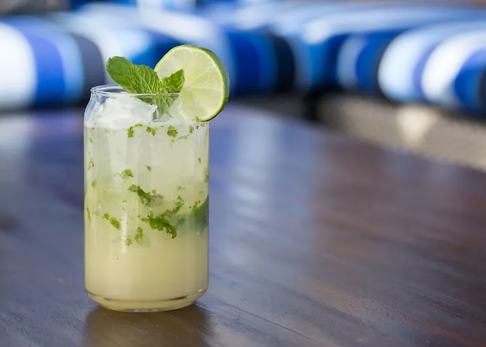 Kimpton Palomar Cityscape By Ihg