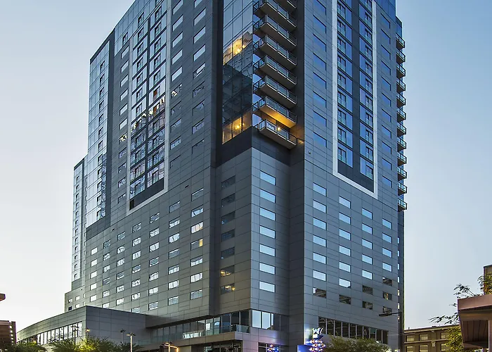 Kimpton Palomar Cityscape By Ihg