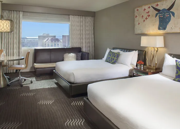 Kimpton Palomar Cityscape By Ihg