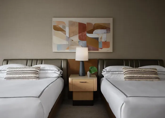 Hotel Kimpton Palomar Cityscape By Ihg
